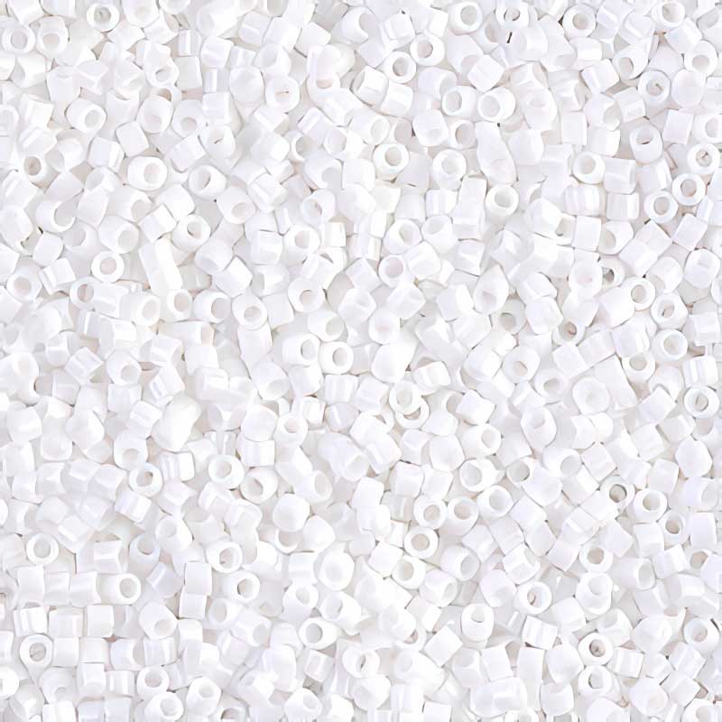 Delica 11/0 Beads - db0200 - Opaque Chalk White 5.2g