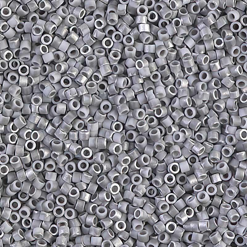 Delica 11/0 Beads - db2204 - Matte Crystal Labrador 5.2g