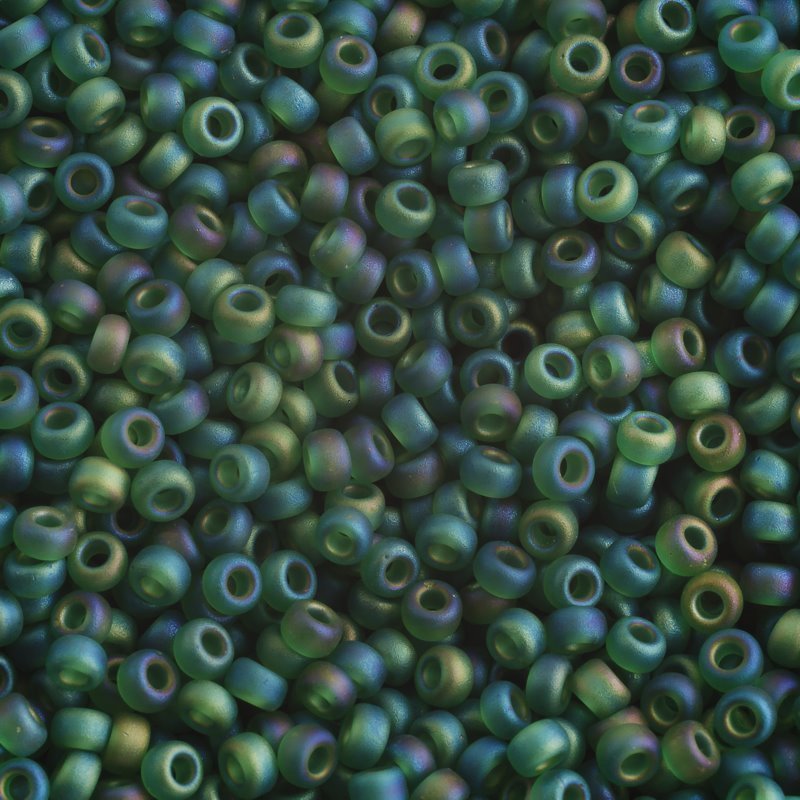 Miyuki Seed Beads 6/0 mb6-0146FR - Frost Green Rainbow