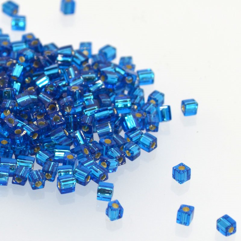 Miyuki Cube - 3mm - Silver Lined Capri Blue