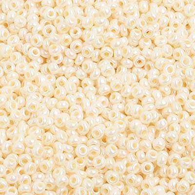 Czech Seed Beads - 10/0 - Opaque Pearl Eggshell (hank)