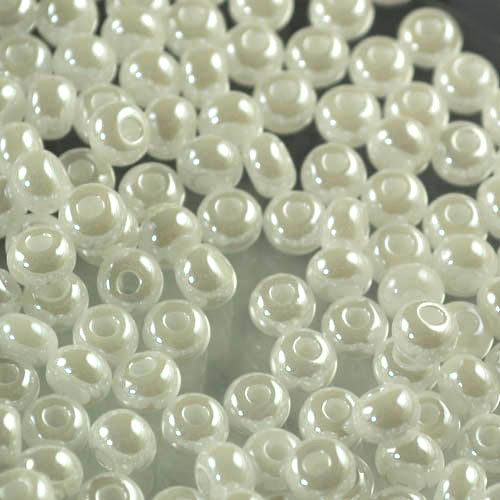 Czech Seed Beads - 6/0 - Opaque Lustre Snow White (20g)