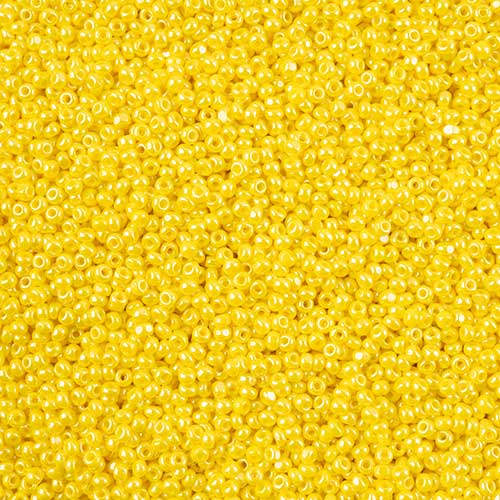 Czech Cut Seedbeads - 11/0 - Opaque Yellow Luster (10g)