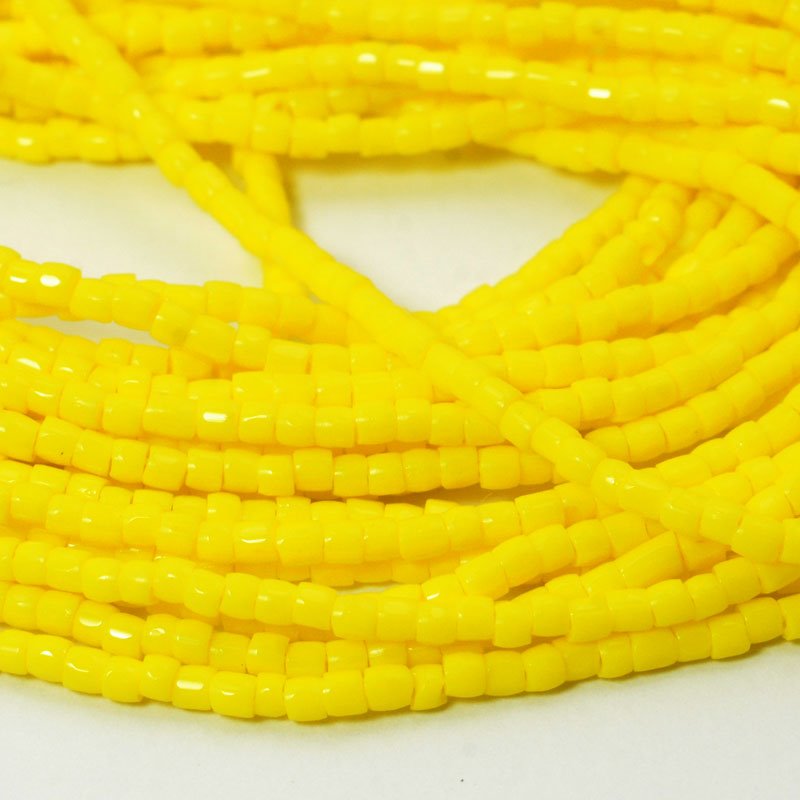 Czech Cut Seedbeads - 9/0 - Opaque Lemon Yellow (hank)