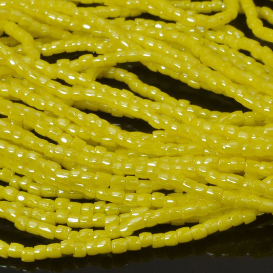 Czech Cut Seedbeads - 9/0 - Yellow Lustre (hank)
