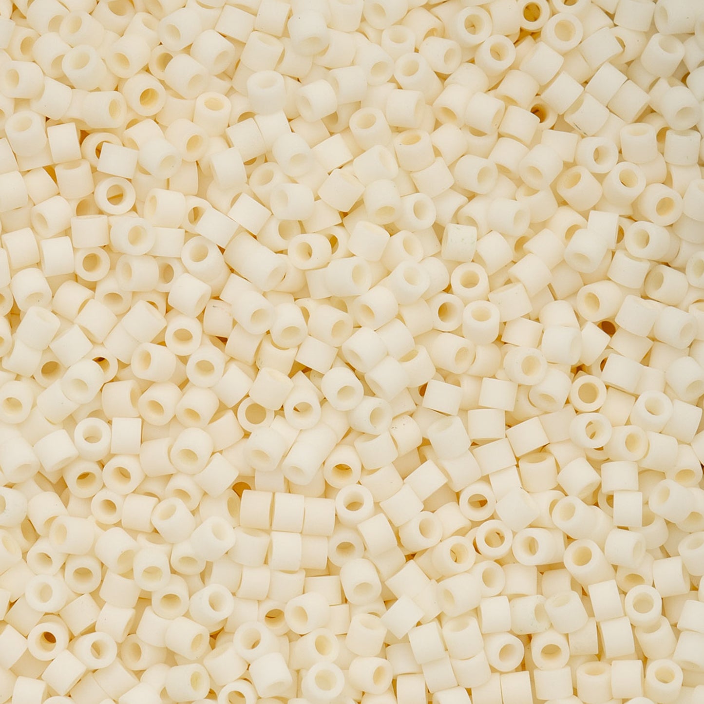 Cylin Bead - 11/0 - Cream Matte Glazed Luster (25g)