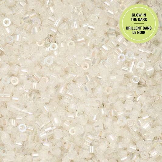 Cylin Bead - 11/0 - Glow in Dark AB - White to Sky (25g)