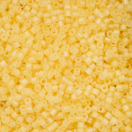Cylin Bead - 11/0 - Matte Macaron AB - Butter (25g)