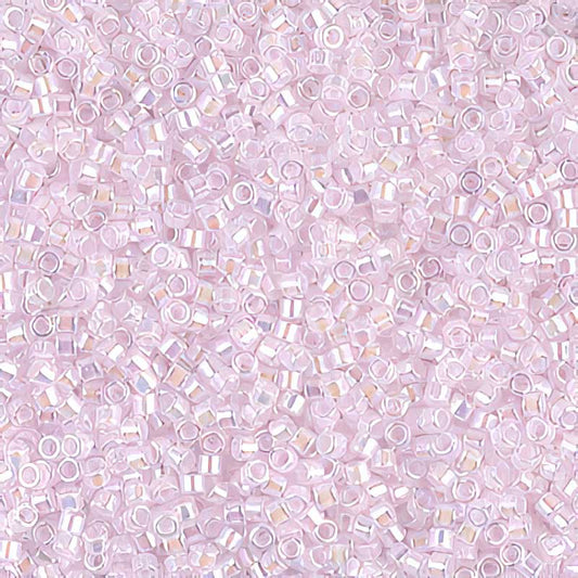 Delica 11/0 Beads - db0055 - Lined Pale Pink 5.2g