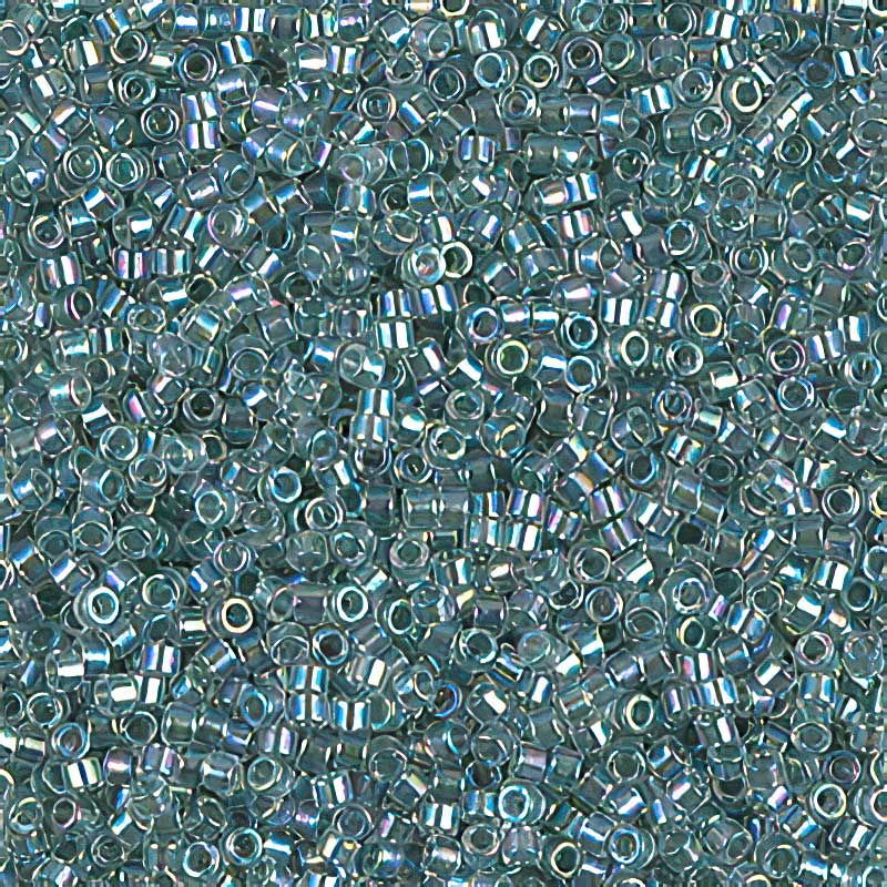 Delica 11/0 Beads - db0084 - Lined Sea Foam AB 7.1g