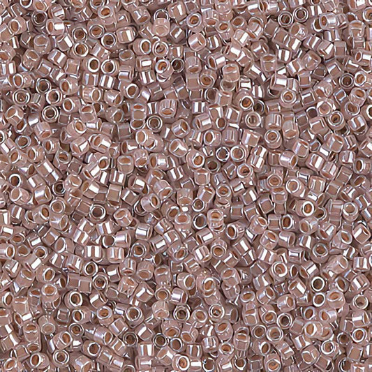 Delica 11/0 Beads - db0256 - Lined Crystal/Taupe 5.2g