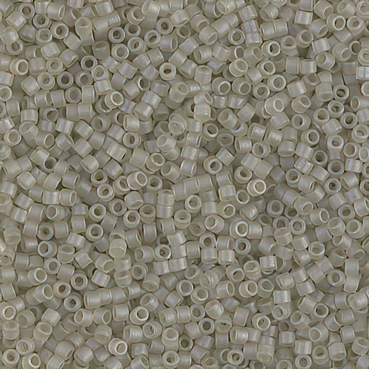 Delica 11/0 Beads - db0383 - Matte Transparent Oyster Lustre 5.2g