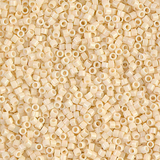 Delica 11/0 Beads - db0732 - Opaque Cream 5.2g