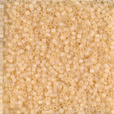 Delica 11/0 Beads - db1287 - Transparent Matte Crystal Ivory Luster 7.1g