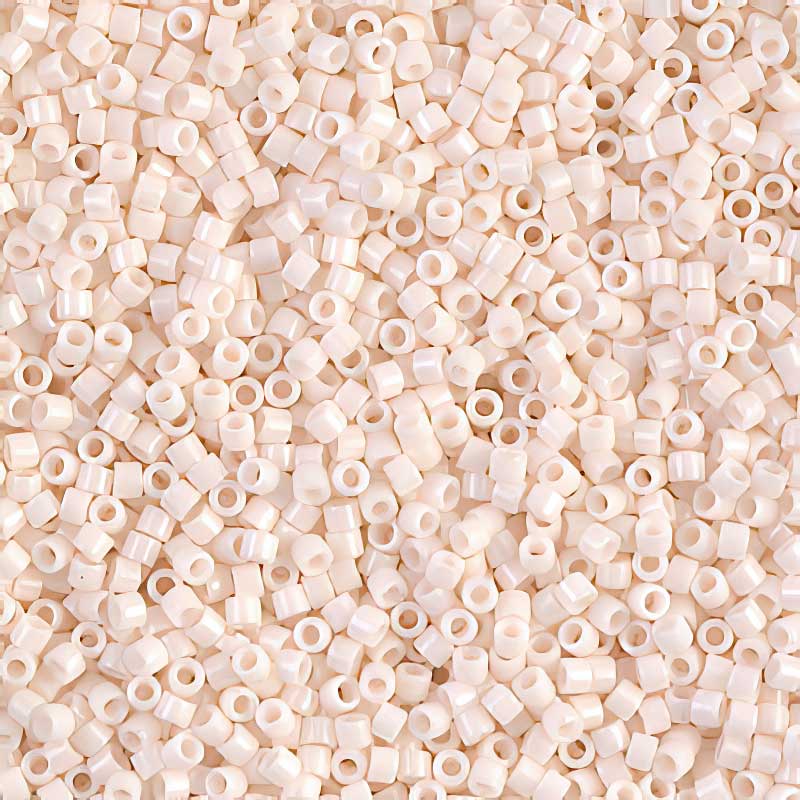 Delica 11/0 Beads - db1490 - Opaque Cream Bisque 5.2g