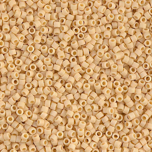 Delica 11/0 Beads - db1581 - Matte Opaque Pear 5.2g