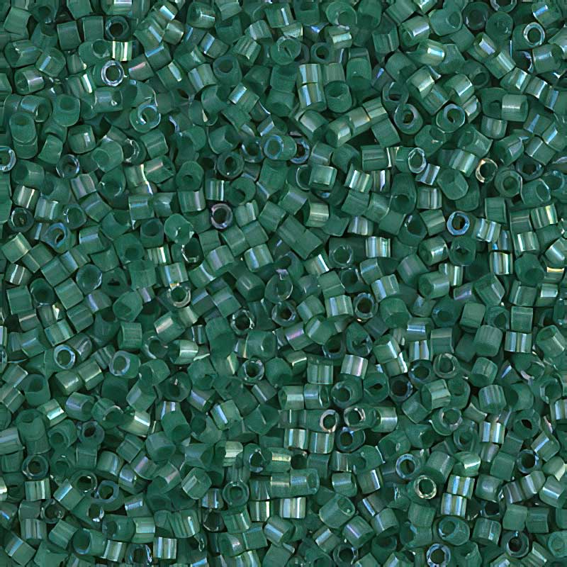 Delica 11/0 Beads - db1814 - Dyed Emerald Silk Satin 5g