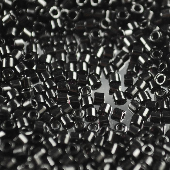 Delica 10/0 Beads - dbm0010 - Jet Black 5.2g
