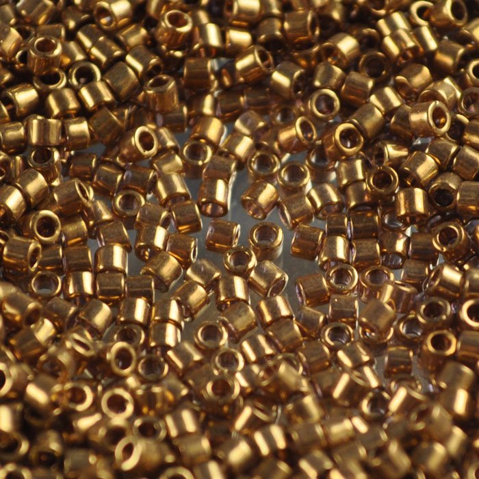 Delica 10/0 Beads - dbm0022L - Metallic Light Bronze 5.2g