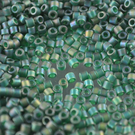 Delica 10/0 Beads - dbm0859 - Matte Transparent Emerald AB 5.2g
