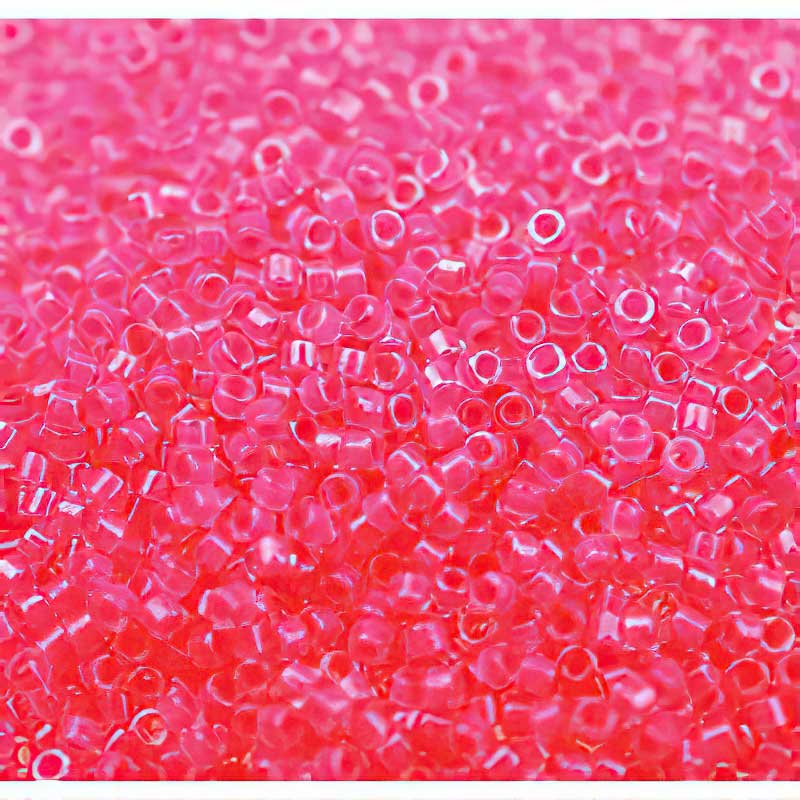 Delica 10/0 Beads - dbm2035 - Luminous Wild Strawberry 7.2g