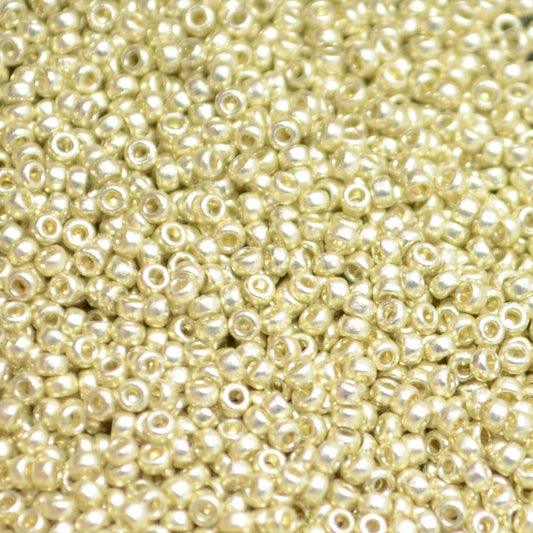Miyuki Seed Beads 15/0 mb15-4201 - Galvanized Silver [Duracoat]