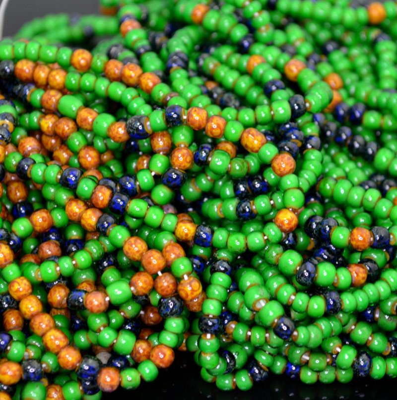 Czech Seed Beads - 6/0 - Harvest Pies (20g)