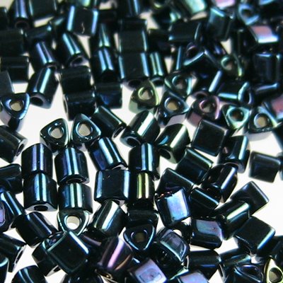 Toho Triangles - 11/0 - Metallic Blue Iris